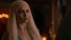 extant_GameOfThrones_2x05-TheGhostOfHarrenhal_4953