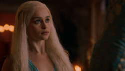 extant_GameOfThrones_2x05-TheGhostOfHarrenhal_4959