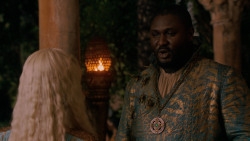 extant_GameOfThrones_2x05-TheGhostOfHarrenhal_4961