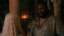 extant_GameOfThrones_2x05-TheGhostOfHarrenhal_4975