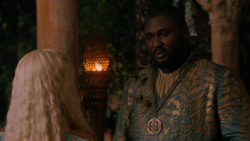 extant_GameOfThrones_2x05-TheGhostOfHarrenhal_4976