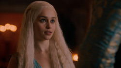 extant_GameOfThrones_2x05-TheGhostOfHarrenhal_4986