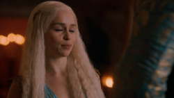 extant_GameOfThrones_2x05-TheGhostOfHarrenhal_4993