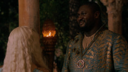 extant_GameOfThrones_2x05-TheGhostOfHarrenhal_4996