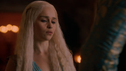 extant_GameOfThrones_2x05-TheGhostOfHarrenhal_5002