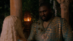 extant_GameOfThrones_2x05-TheGhostOfHarrenhal_5019