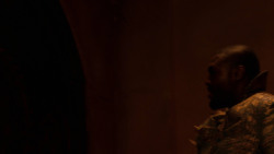 extant_GameOfThrones_2x05-TheGhostOfHarrenhal_5033
