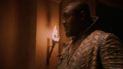 extant_GameOfThrones_2x05-TheGhostOfHarrenhal_5086