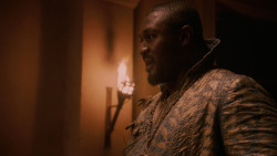 extant_GameOfThrones_2x05-TheGhostOfHarrenhal_5096