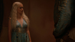 extant_GameOfThrones_2x05-TheGhostOfHarrenhal_5119