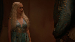 extant_GameOfThrones_2x05-TheGhostOfHarrenhal_5120