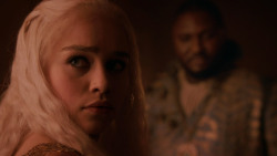 extant_GameOfThrones_2x05-TheGhostOfHarrenhal_5159