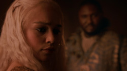 extant_GameOfThrones_2x05-TheGhostOfHarrenhal_5163