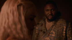 extant_GameOfThrones_2x05-TheGhostOfHarrenhal_5166