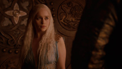 extant_GameOfThrones_2x05-TheGhostOfHarrenhal_5178