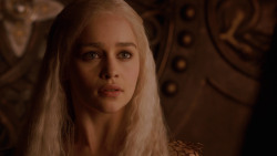 extant_GameOfThrones_2x05-TheGhostOfHarrenhal_5192