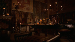 extant_GameOfThrones_2x05-TheGhostOfHarrenhal_5200