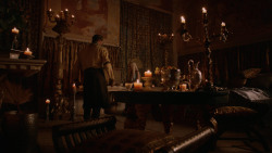extant_GameOfThrones_2x05-TheGhostOfHarrenhal_5210