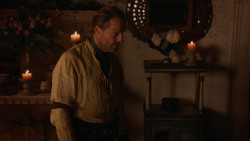 extant_GameOfThrones_2x05-TheGhostOfHarrenhal_5231