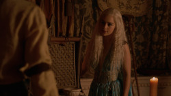 extant_GameOfThrones_2x05-TheGhostOfHarrenhal_5239