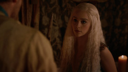 extant_GameOfThrones_2x05-TheGhostOfHarrenhal_5263