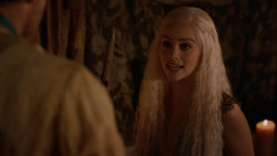 extant_GameOfThrones_2x05-TheGhostOfHarrenhal_5264