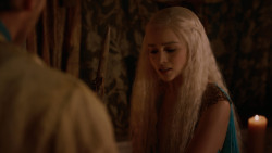 extant_GameOfThrones_2x05-TheGhostOfHarrenhal_5268