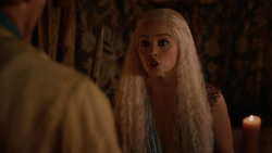 extant_GameOfThrones_2x05-TheGhostOfHarrenhal_5273