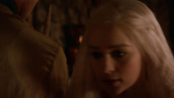 extant_GameOfThrones_2x05-TheGhostOfHarrenhal_5276