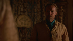 extant_GameOfThrones_2x05-TheGhostOfHarrenhal_5290
