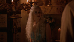 extant_GameOfThrones_2x05-TheGhostOfHarrenhal_5299