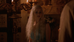 extant_GameOfThrones_2x05-TheGhostOfHarrenhal_5302