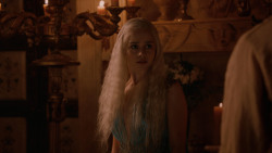 extant_GameOfThrones_2x05-TheGhostOfHarrenhal_5314