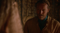 extant_GameOfThrones_2x05-TheGhostOfHarrenhal_5319
