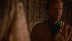 extant_GameOfThrones_2x05-TheGhostOfHarrenhal_5336