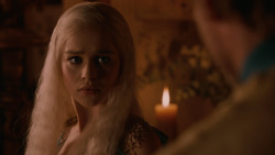 extant_GameOfThrones_2x05-TheGhostOfHarrenhal_5340