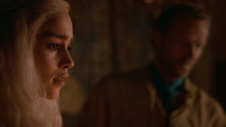 extant_GameOfThrones_2x05-TheGhostOfHarrenhal_5362