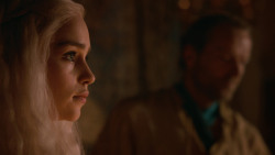 extant_GameOfThrones_2x05-TheGhostOfHarrenhal_5378