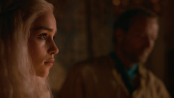 extant_GameOfThrones_2x05-TheGhostOfHarrenhal_5379
