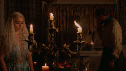 extant_GameOfThrones_2x05-TheGhostOfHarrenhal_5386