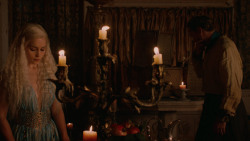 extant_GameOfThrones_2x05-TheGhostOfHarrenhal_5387