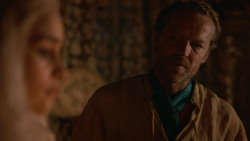 extant_GameOfThrones_2x05-TheGhostOfHarrenhal_5398