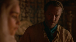 extant_GameOfThrones_2x05-TheGhostOfHarrenhal_5401