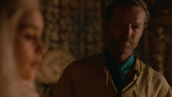 extant_GameOfThrones_2x05-TheGhostOfHarrenhal_5420