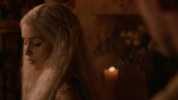 extant_GameOfThrones_2x05-TheGhostOfHarrenhal_5425