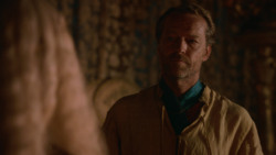 extant_GameOfThrones_2x05-TheGhostOfHarrenhal_5438