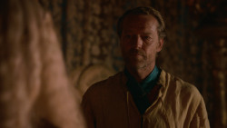 extant_GameOfThrones_2x05-TheGhostOfHarrenhal_5439
