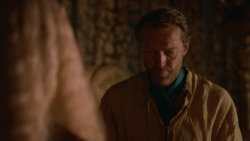 extant_GameOfThrones_2x05-TheGhostOfHarrenhal_5444