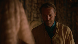 extant_GameOfThrones_2x05-TheGhostOfHarrenhal_5446