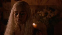 extant_GameOfThrones_2x05-TheGhostOfHarrenhal_5452